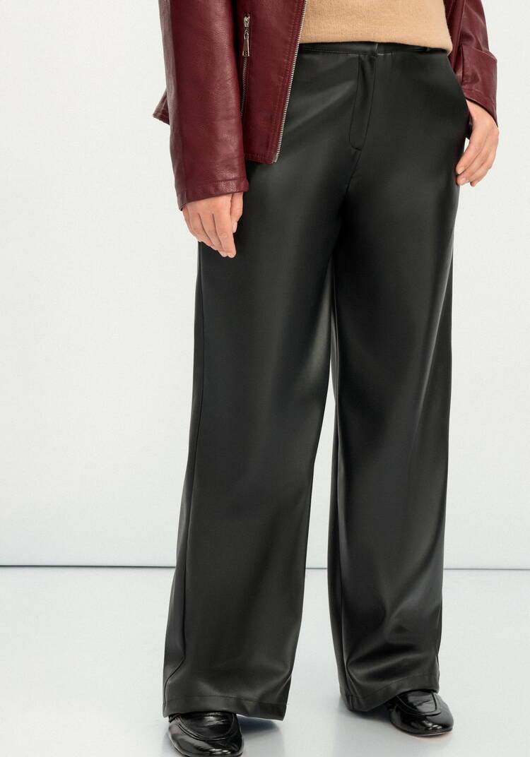 Брюки прямого кроя из экокожи шир.  750, рис. 9