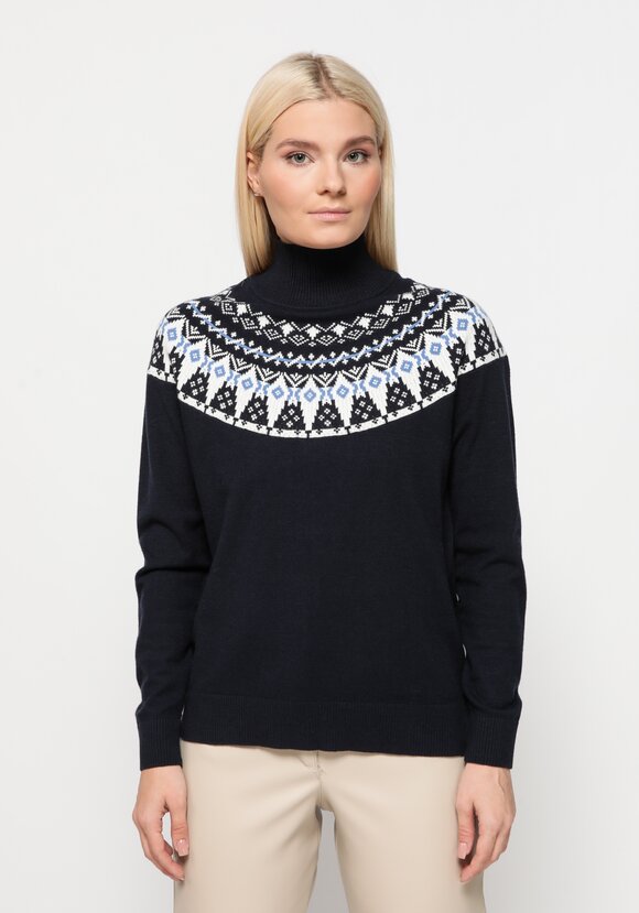 Джемпер с орнаментом на груди шир.  580, рис. 10