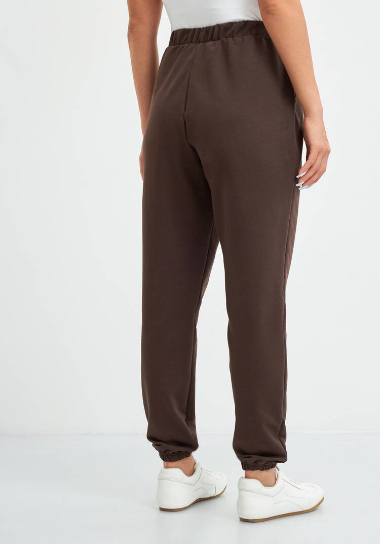 Брюки из трикотажа на резинке шир.  750, рис. 15