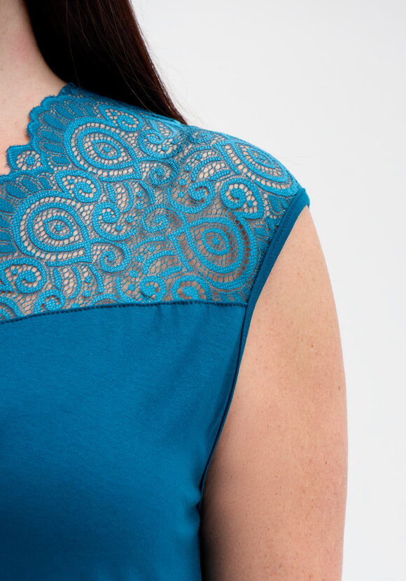 Сорочка из вискозы с кружевом шир.  580, рис. 6