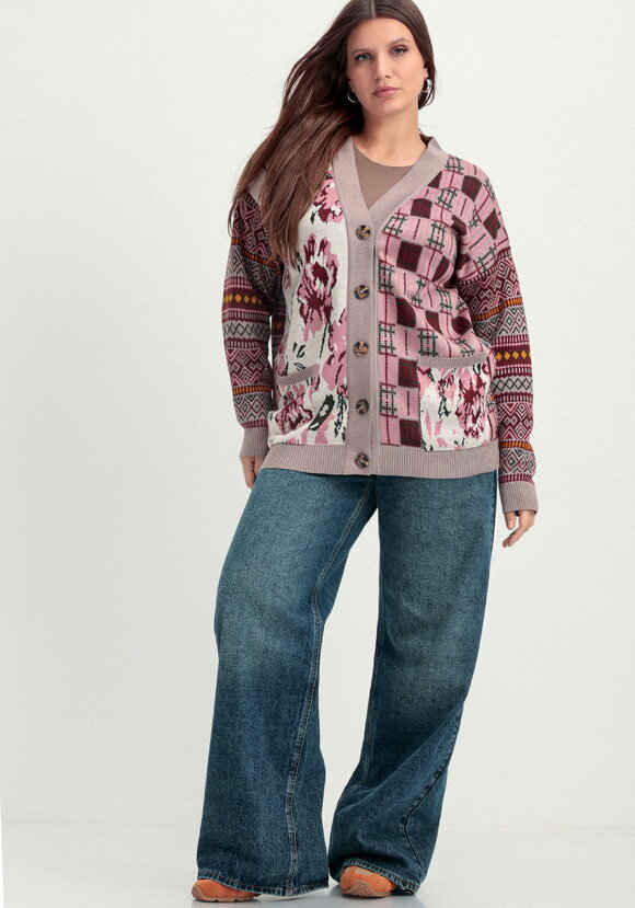 Кардиган жаккардовый с рисунком на пуговицах шир.  580, рис. 2
