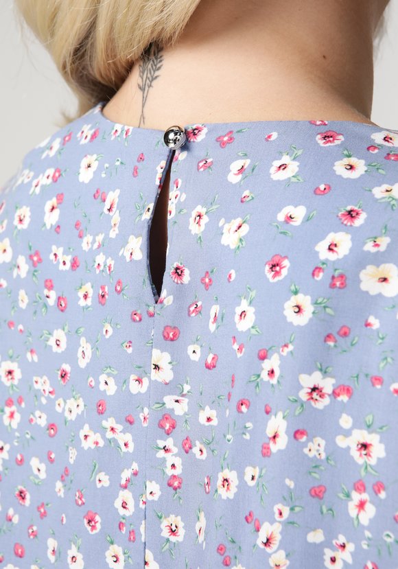 Блуза асимметричная с принтом цветы шир.  580, рис. 9