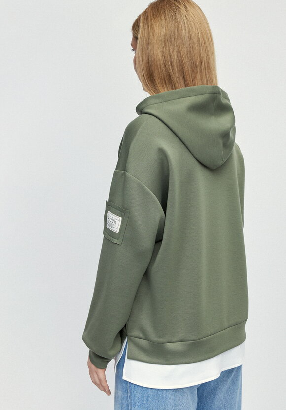 Худи с нашивкой по рукаву шир.  580, рис. 3