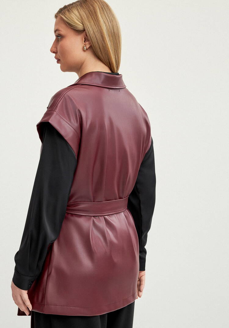 Жилет из эко-кожи на запах шир.  750, рис. 28