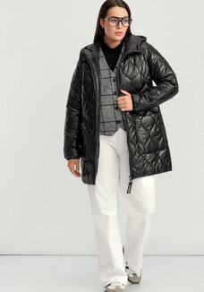 Куртка на молнии с капюшоном Милана