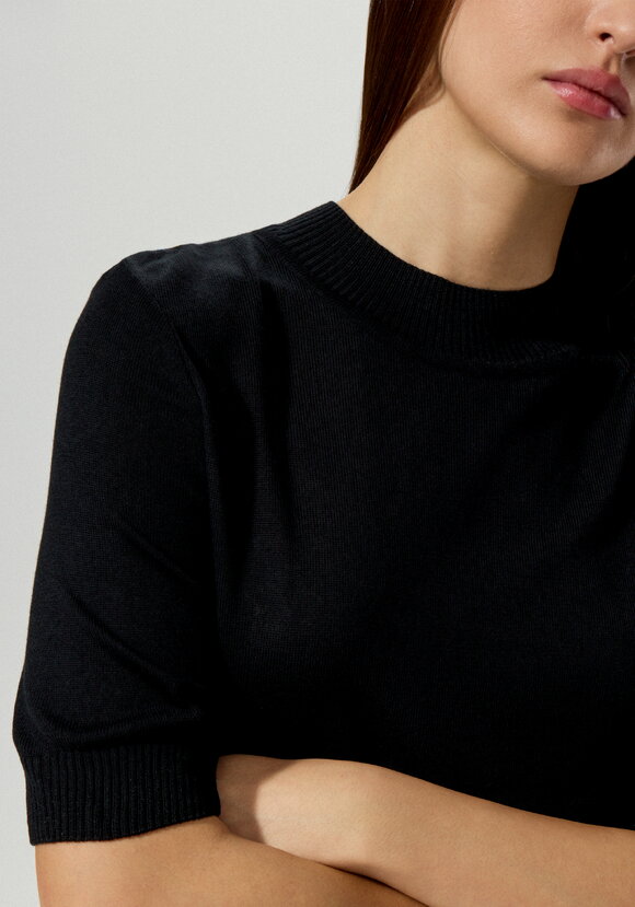 Джемпер женский с рукавом до локтя шир.  580, рис. 39