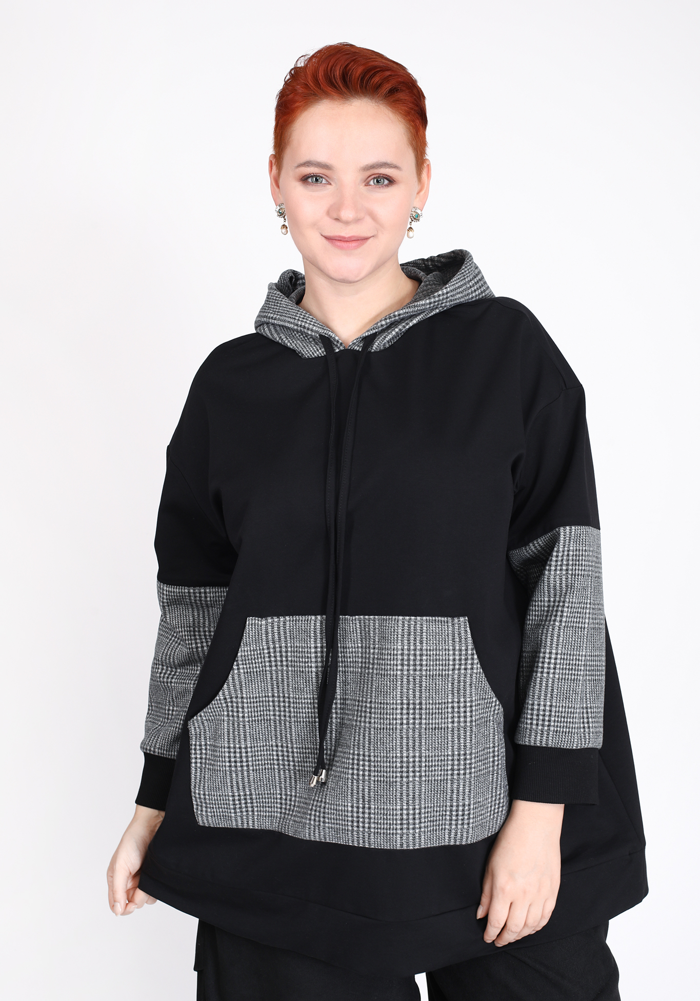 Худи с принтованными вставками