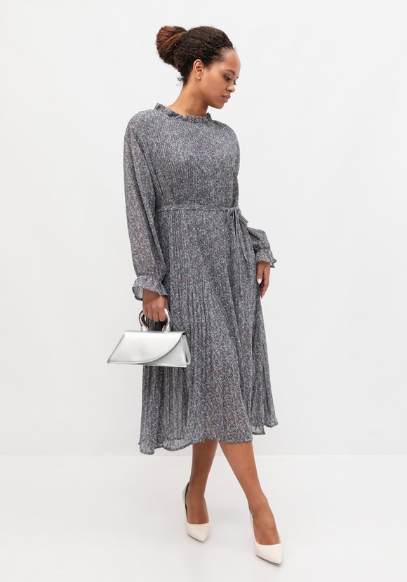 Платье Асие шир.  580, рис. 8