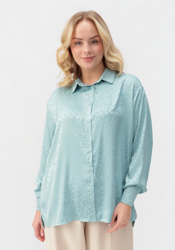 Рубашка атласная с анималистичным принтом шир.  580, рис. 15