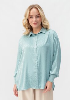 Рубашка атласная с анималистичным принтом