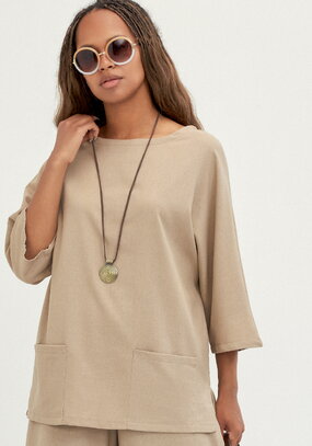 Блуза с контрастной внутренней отделкой