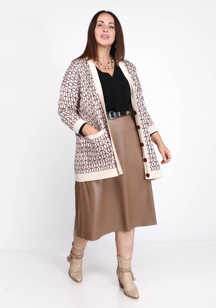 Блузка с V-образным вырезом, свободного кроя шир.  750, рис. 19