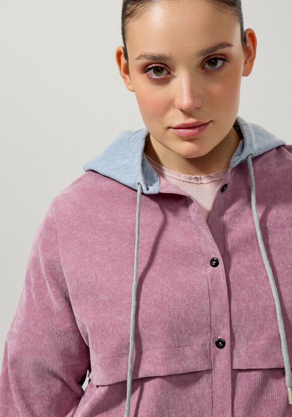 Рубашка из вельвета с капюшоном шир.  580, рис. 22