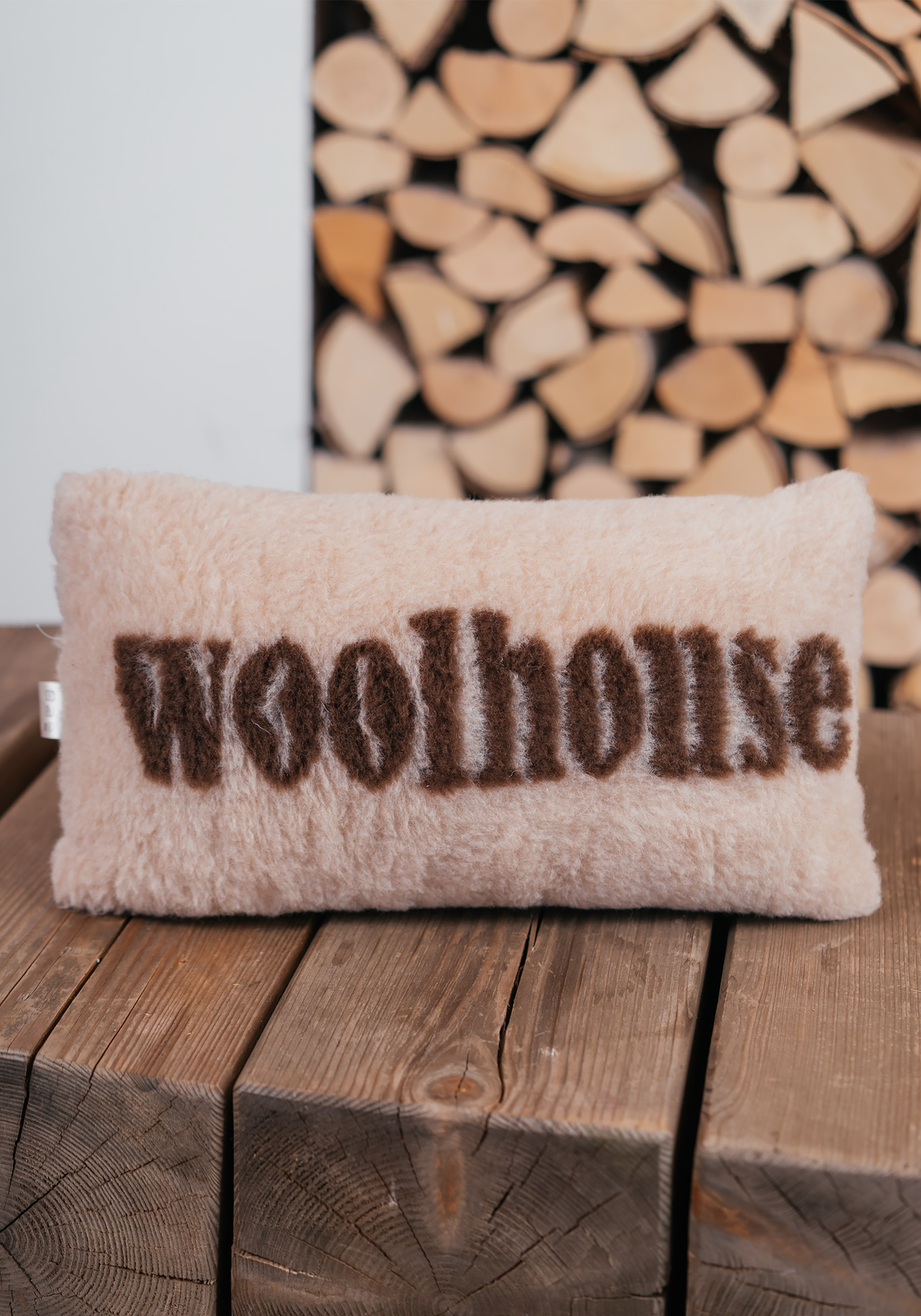 

Подушка WOOLHOUSE