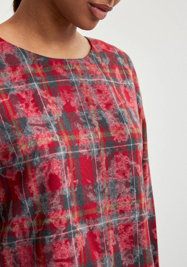 Блуза с застёжкой на спинке шир.  750, рис. 22