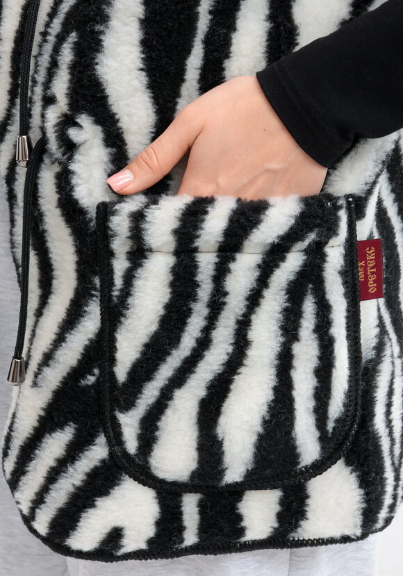 Жилет из овечьей шерсти Меринос шир.  580, рис. 17