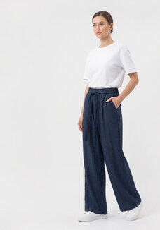 Брюки свободные с поясом