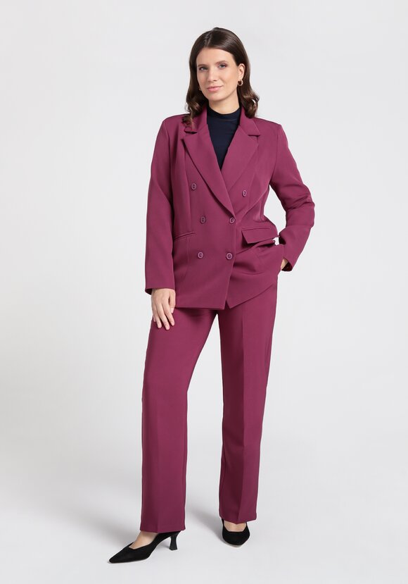 Жакет двубортный на подкладке шир.  580, рис. 33