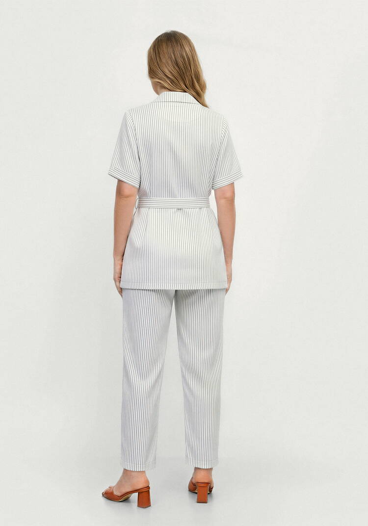 Костюм из жакета и брюк в полоску шир.  750, рис. 21