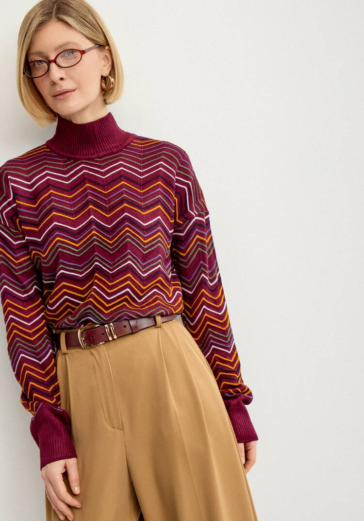 Свитер с высоким горлом и принтом зигзаг шир.  750, рис. 38