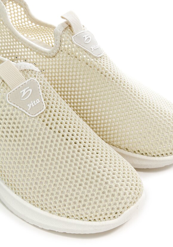 Кроссовки женские Находка шир.  580, рис. 37