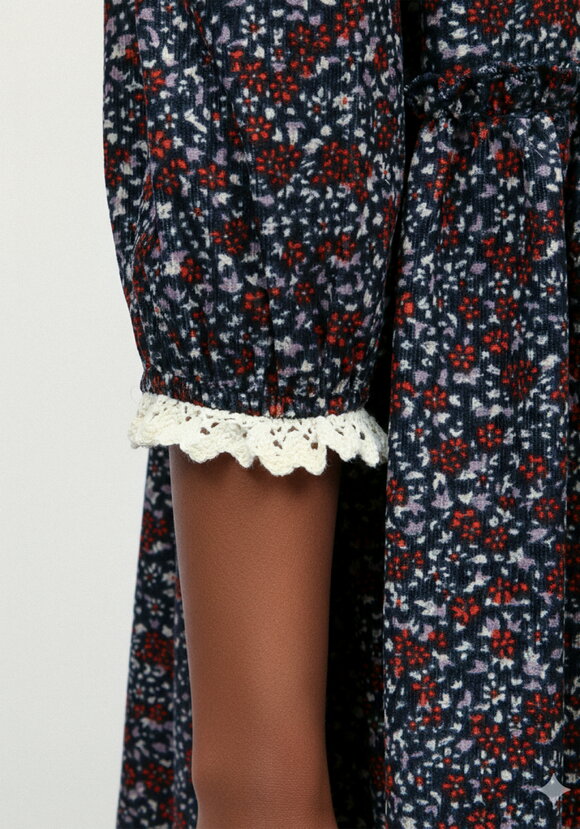 Платье ярусное с льняным кружевом шир.  580, рис. 16