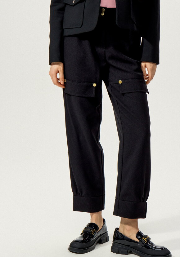 Брюки джоггеры с съемным клапаном шир.  580, рис. 2