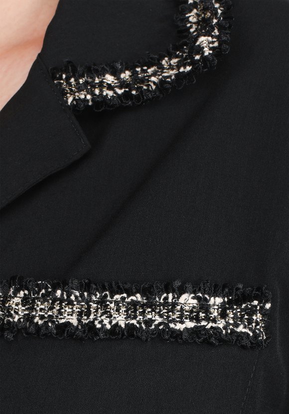 Блуза с отделкой из тесьмы шир.  580, рис. 4