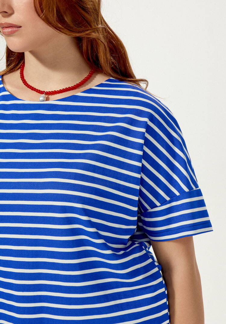 Футболка в горизонтальную полоску шир.  750, рис. 22