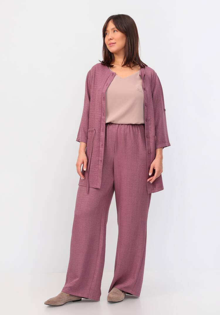 Брюки свободного кроя на резинке по поясу шир.  750, рис. 23