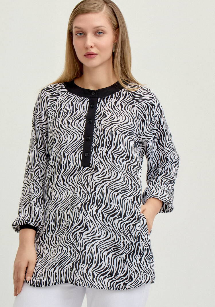 Туника с воротом-стойка шир.  750, рис. 9