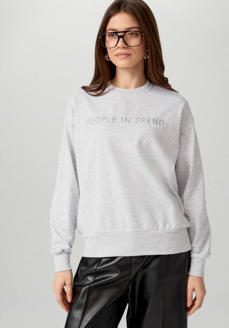 Свитшот с леттерингом на груди шир.  750, рис. 13