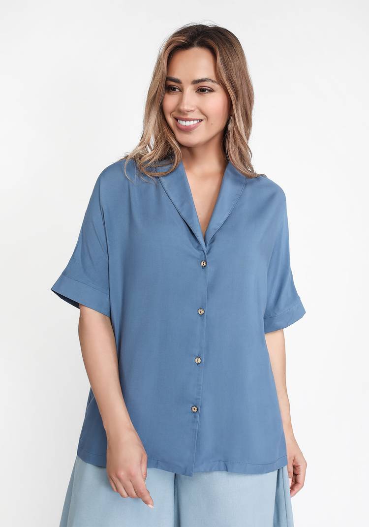 Блуза-рубашка однотонная на пуговицах шир.  750, рис. 1