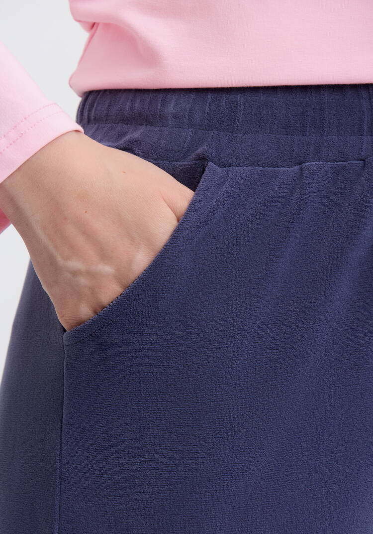 Брюки велюровые прямые на резинке по поясу шир.  750, рис. 41