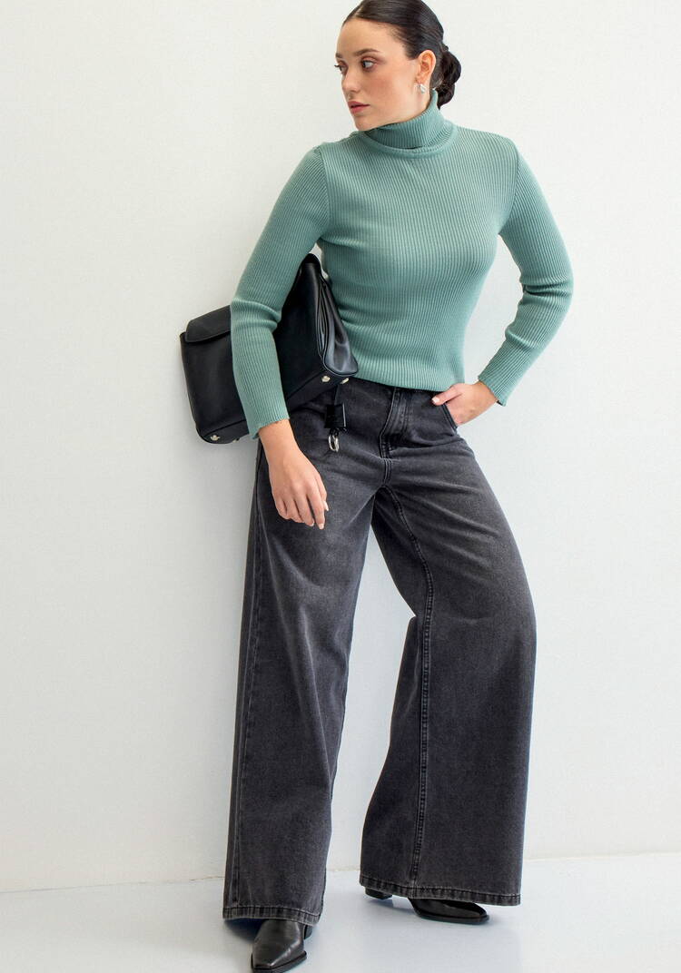 Водолазка в рубчик с высокой горловиной шир.  750, рис. 18