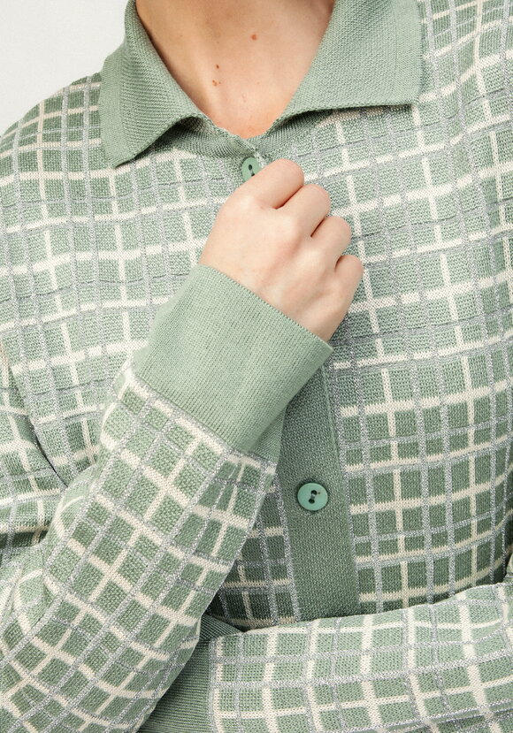 Рубашка-джемпер с отложным воротником клетка шир.  580, рис. 25