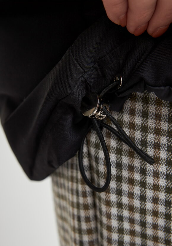 Куртка-пуховик Дафна шир.  580, рис. 10