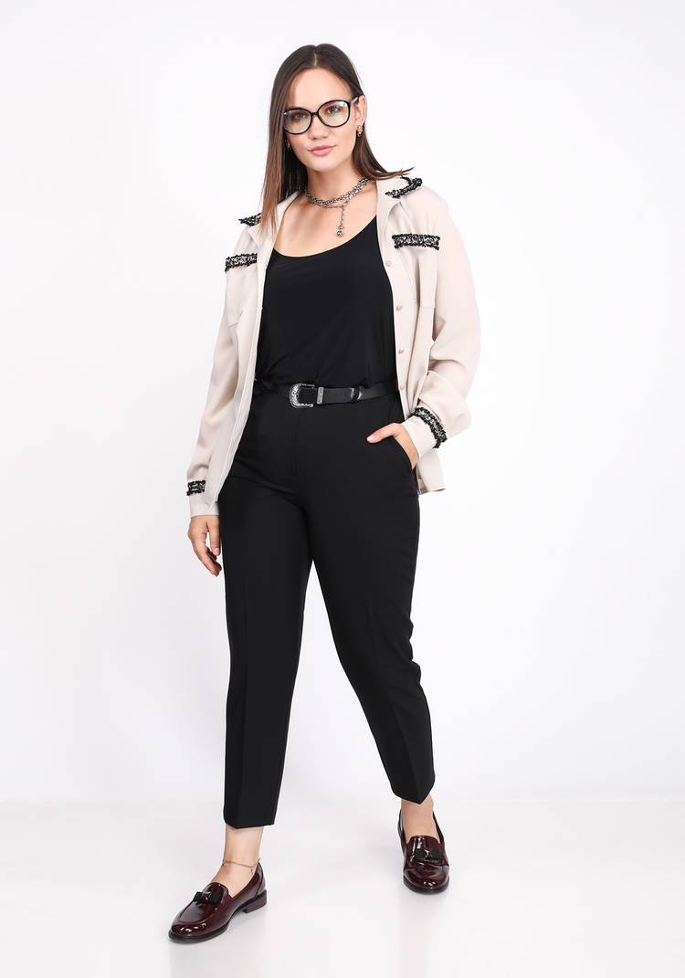 Блуза с отделкой из тесьмы шир.  750, рис. 7