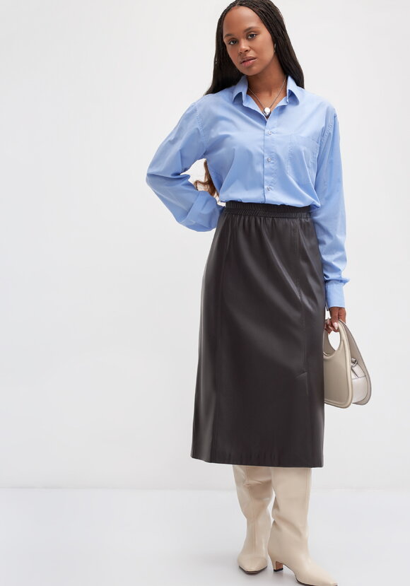 Юбка из экокожи Марина шир.  580, рис. 1