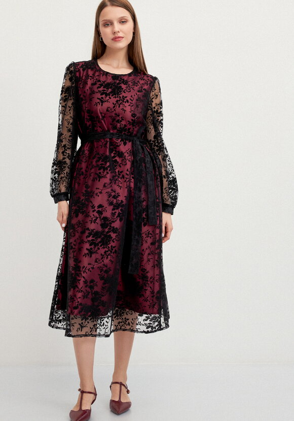 Платье из бархата свободного кроя шир.  580, рис. 12