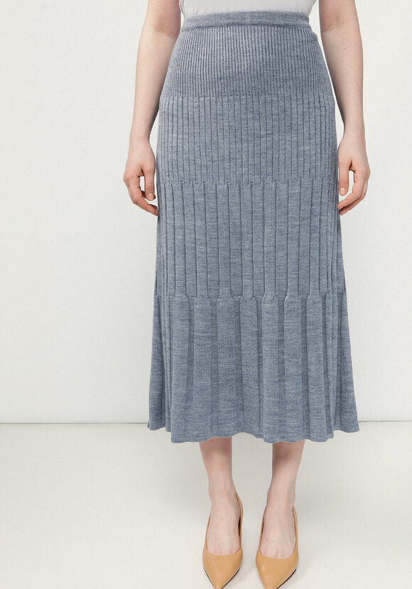 Юбка с фигурными складками шир.  580, рис. 22