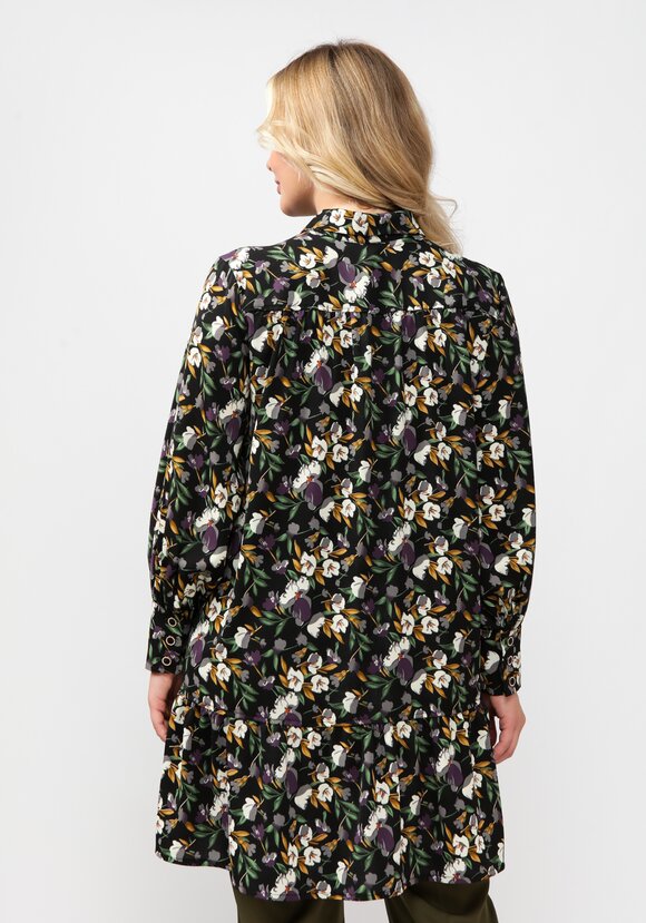 Туника свободного кроя с кокеткой шир.  580, рис. 3