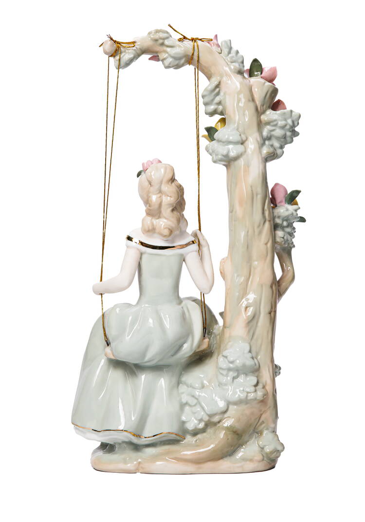 Статуэтка Девушка на качелях шир.  750, рис. 2