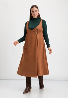 Сарафан оверсайз с накладным карманом