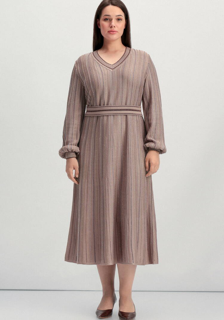 Платье с полосами из метанити шир.  750, рис. 13