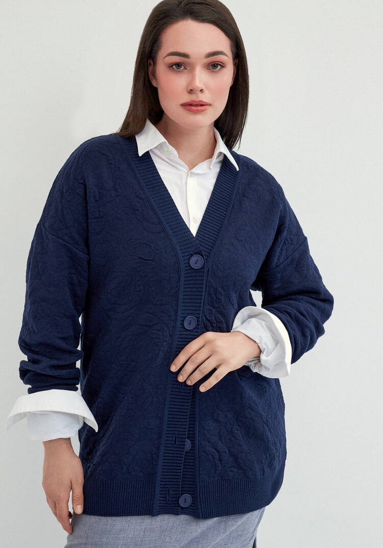 Кардиган с V-образным вырезом свободный шир.  750, рис. 16