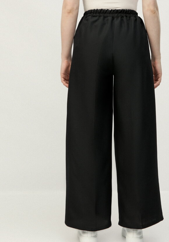 Брюки на эластичной ленте свободного кроя шир.  580, рис. 3