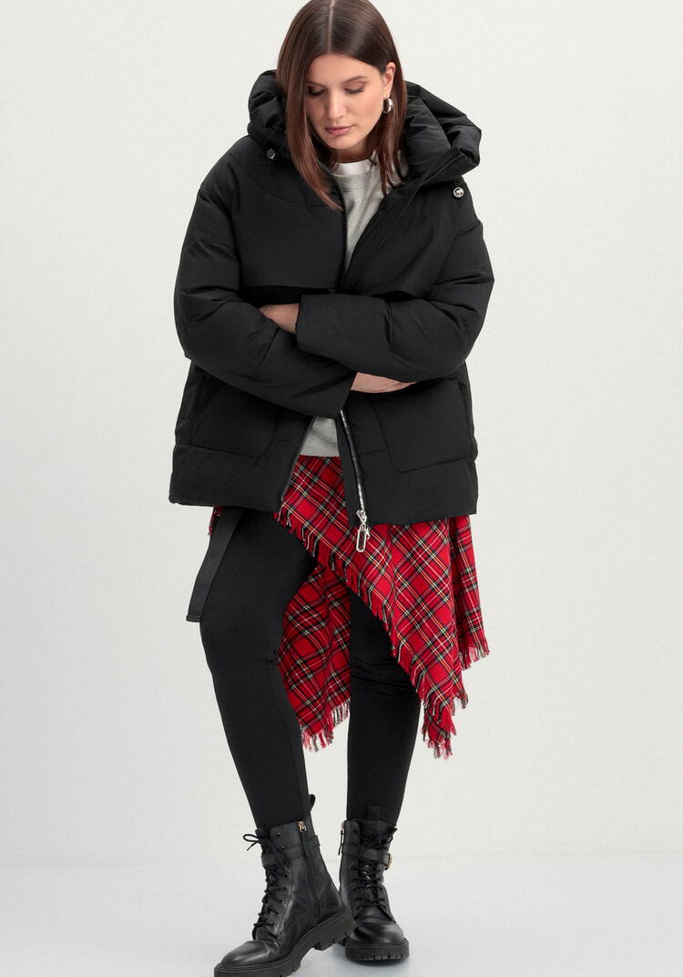 Пуховик стеганый с накладными карманами шир.  750, рис. 42