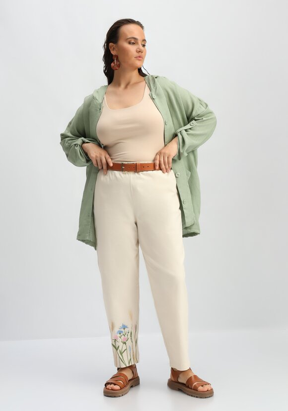 Брюки с вышивкой по низу шир.  580, рис. 20