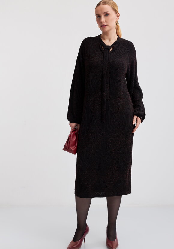 Платье трикотажное с бантом и люрексом шир.  580, рис. 1